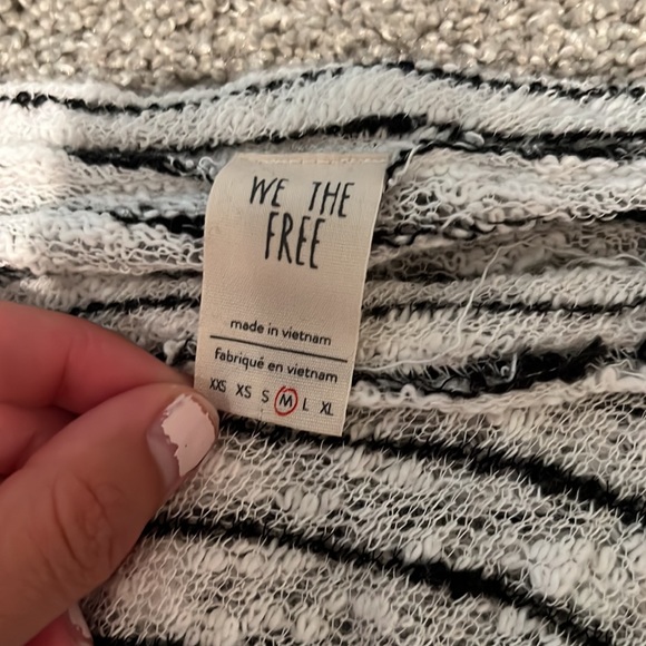 Free people top - Picture 2 of 4